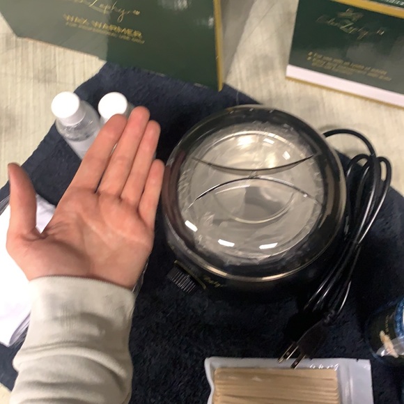 NIB Eden Zephyr Hard Wax Warmer Total Waxing Kit Black - Picture 12 of 12